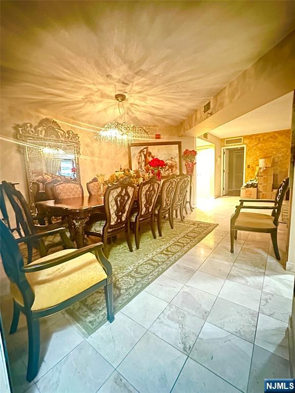 Hackensack, New Jersey, 07601, United States, 2 Bedrooms Bedrooms, ,2 BathroomsBathrooms,Residential,For Sale,1912760