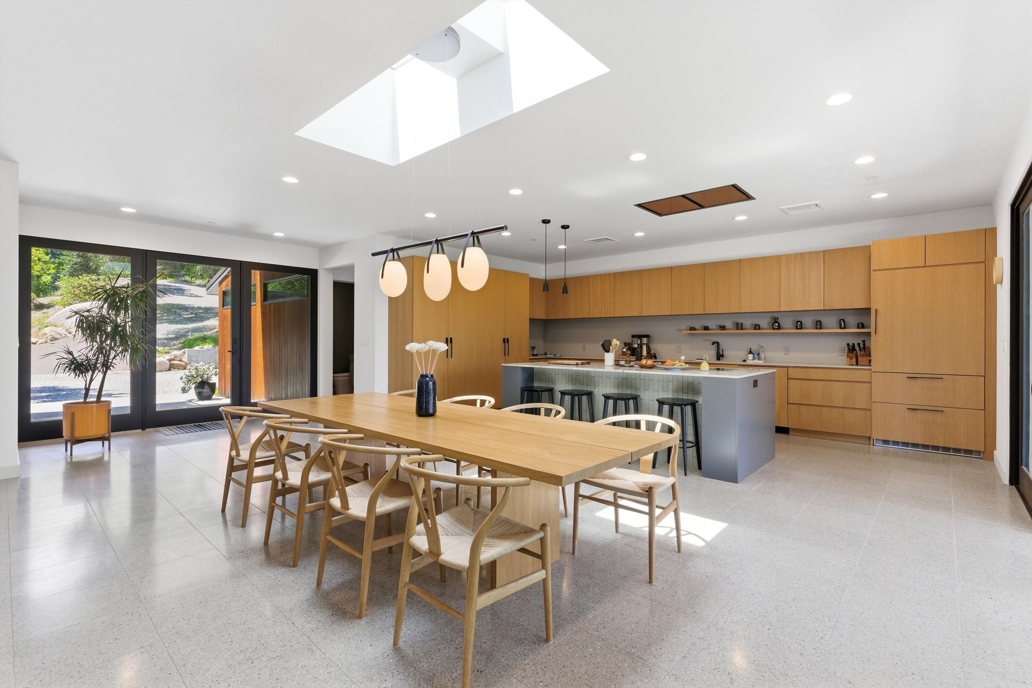  3860 Madison Rd - 物件實景