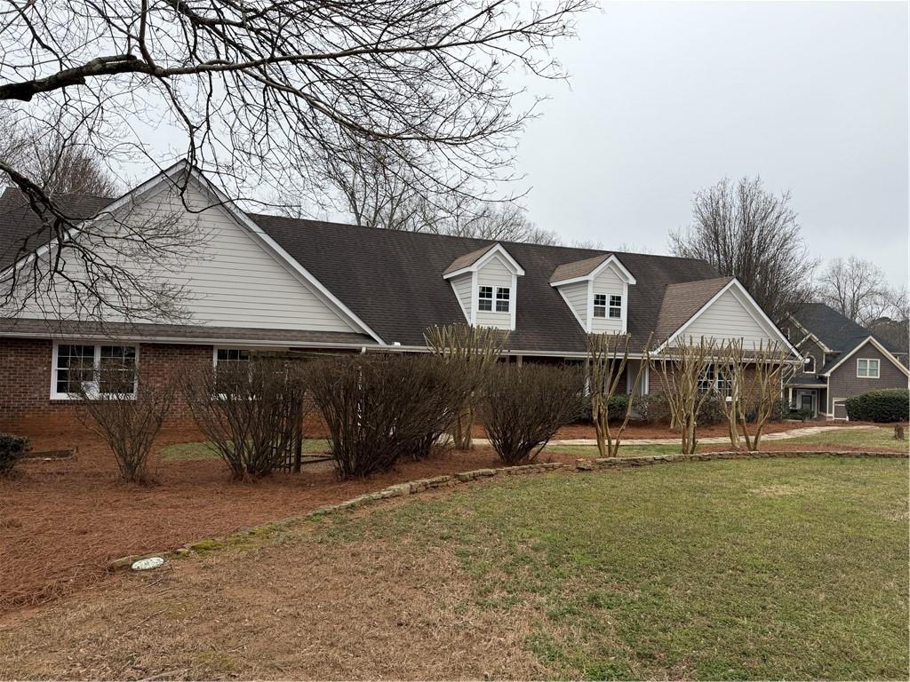 Smyrna, Georgia, 30082, United States, 6 Bedrooms Bedrooms, ,3 BathroomsBathrooms,Residential,For Sale,2002854