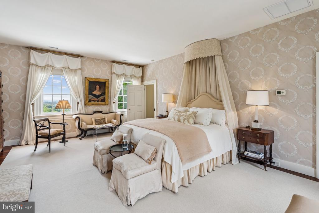 Rappahannock Academy, Virginia, 22538, United States, 4 Bedrooms Bedrooms, ,5 BathroomsBathrooms,Residential,For Sale,1917132