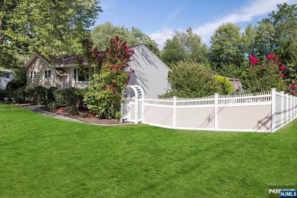 Twp of Washington, New Jersey, 07676, United States, 4 Bedrooms Bedrooms, ,3 BathroomsBathrooms,Residential,For Sale,1925733