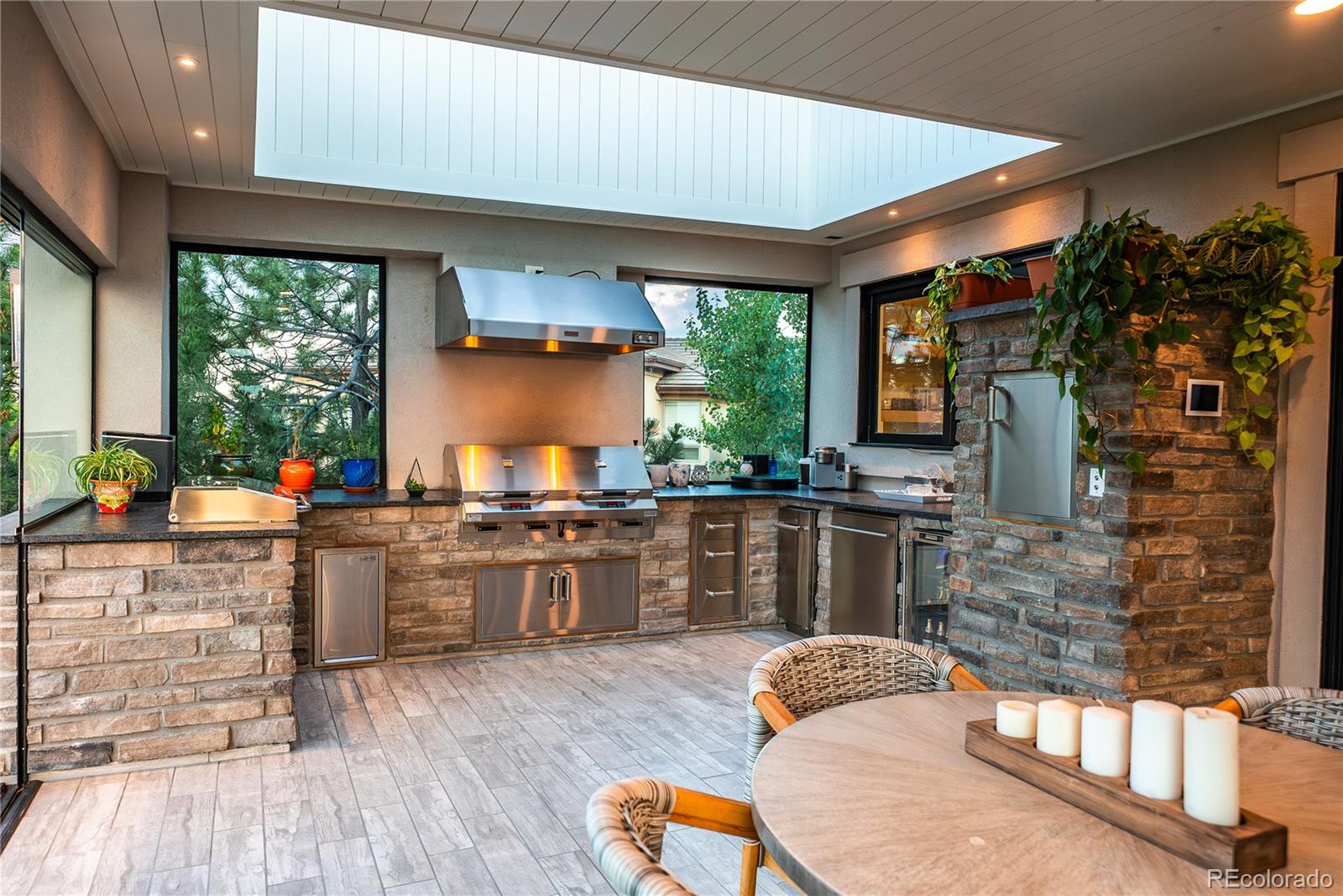 Lone Tree, Colorado, 80124, United States, 6 Bedrooms Bedrooms, ,8 BathroomsBathrooms,Residential,For Sale,1977515