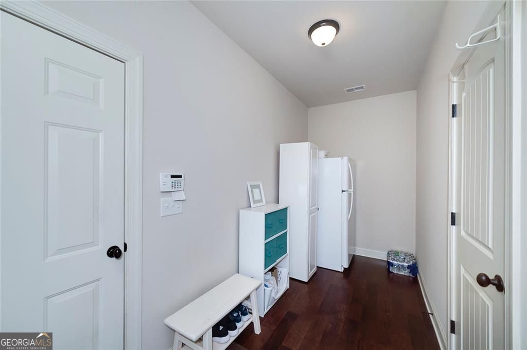 Locust Grove, Georgia, 30248, United States, 5 Bedrooms Bedrooms, ,5 BathroomsBathrooms,Residential,For Sale,1967272