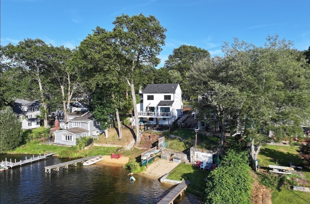 Bellingham, Massachusetts, 02019, United States, 4 Bedrooms Bedrooms, ,4 BathroomsBathrooms,Residential,For Sale,1927389