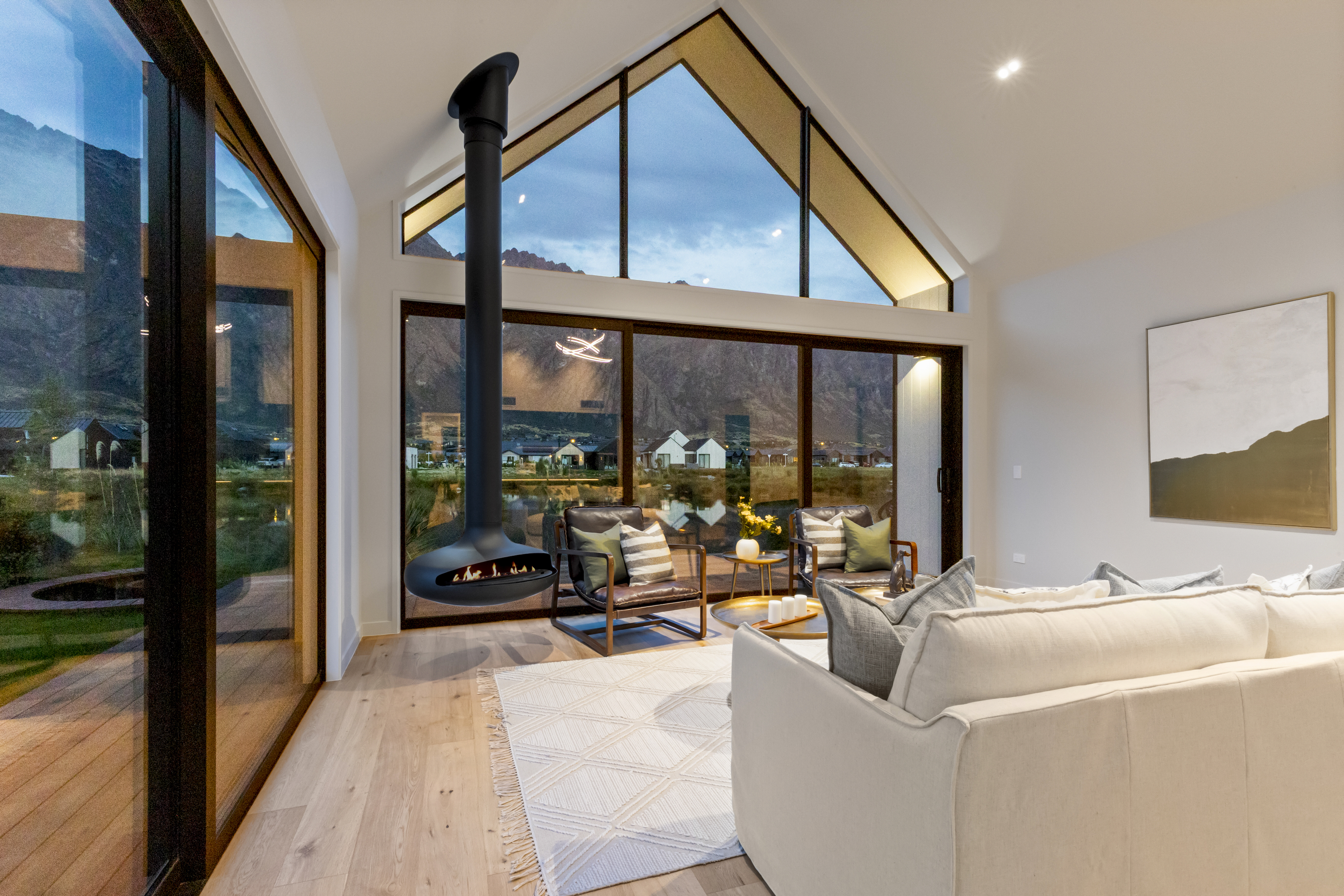  Luxury Waterfront Living in Jack’s Point - 物件實景