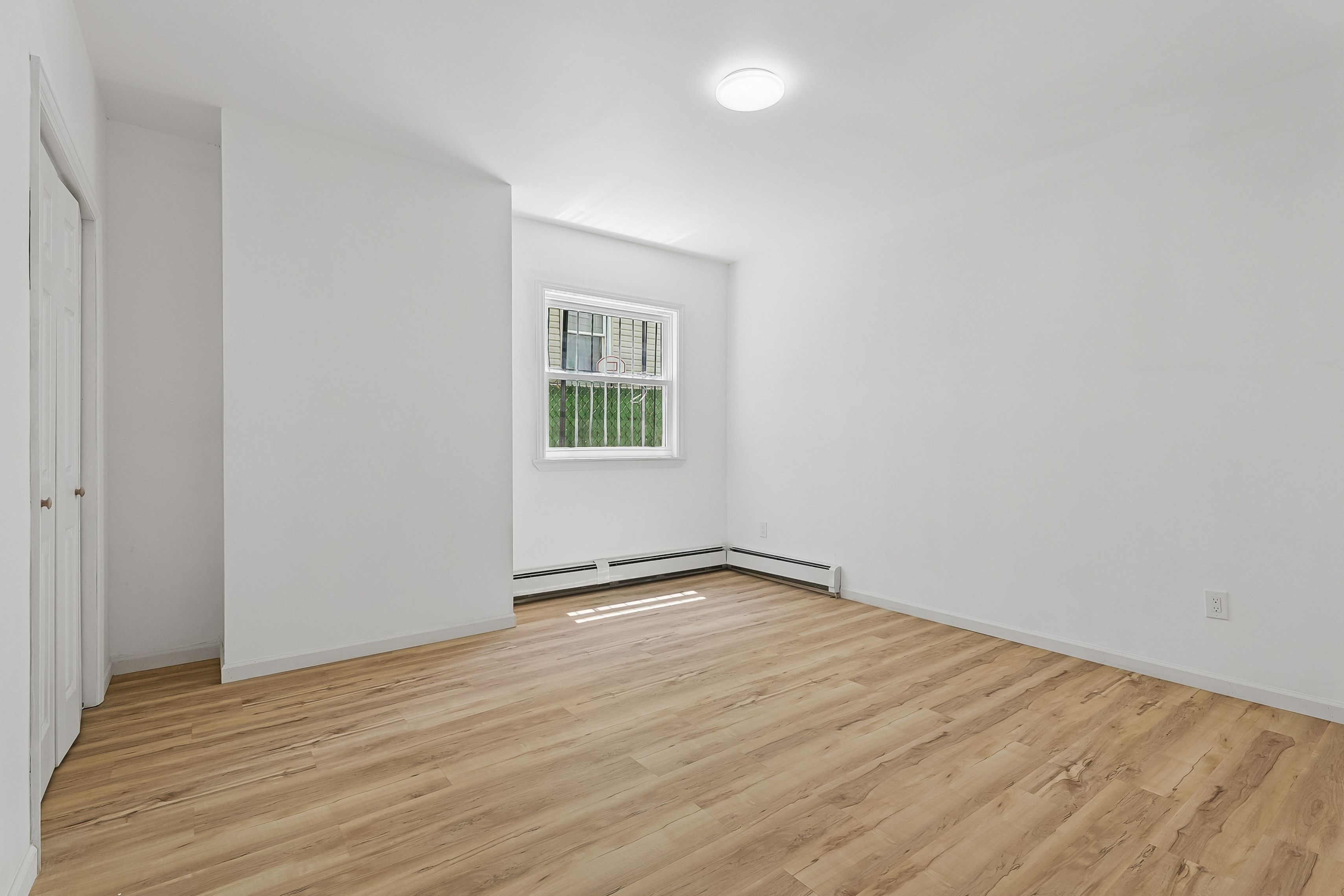  55 Hawkins Street, Newark, NJ 07105 - 物件實景