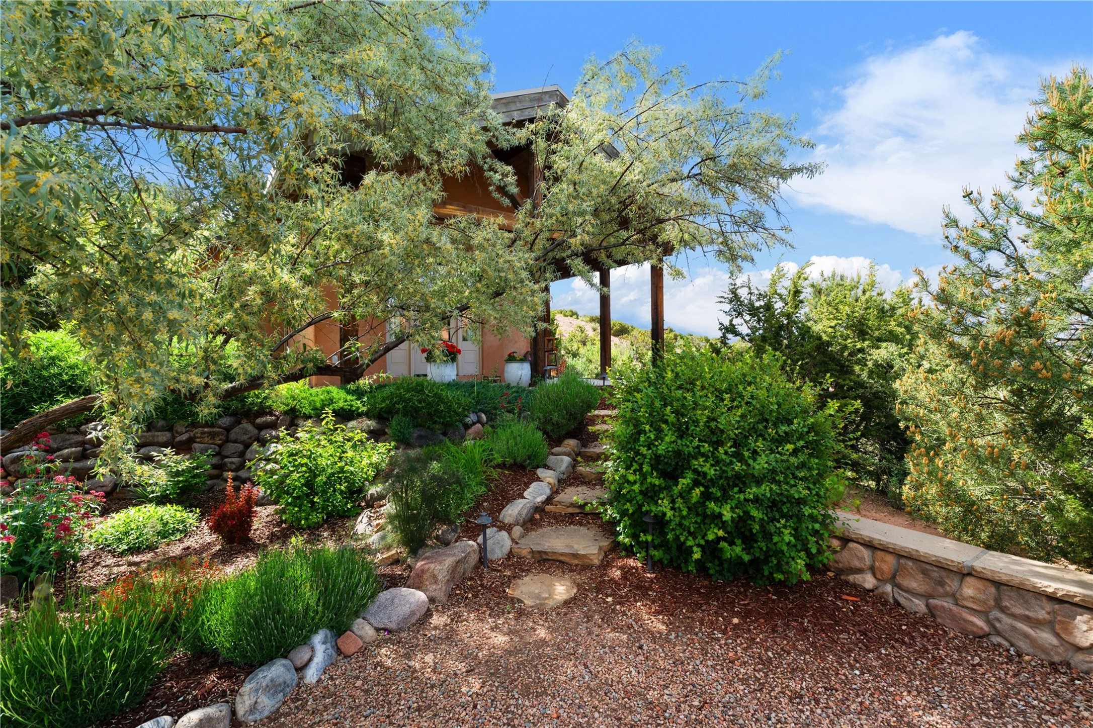  39 Yana - 物件實景