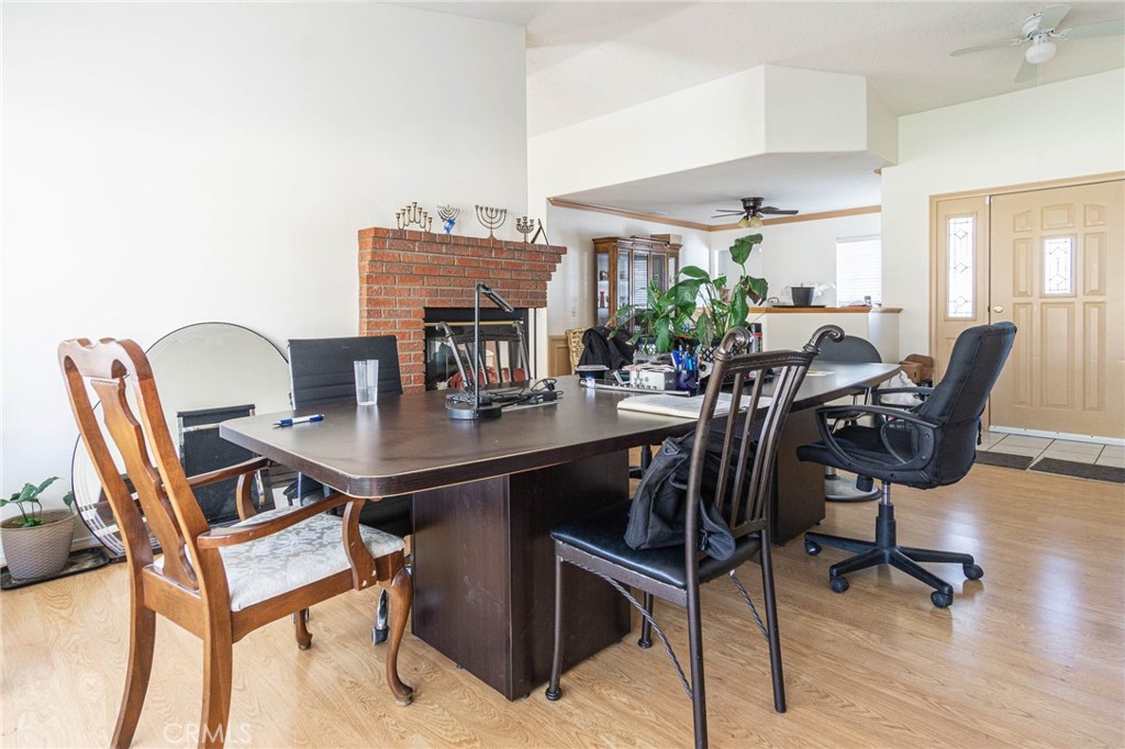 Apple Valley, California, 92308, United States, 4 Bedrooms Bedrooms, ,2 BathroomsBathrooms,Residential,For Sale,1974217