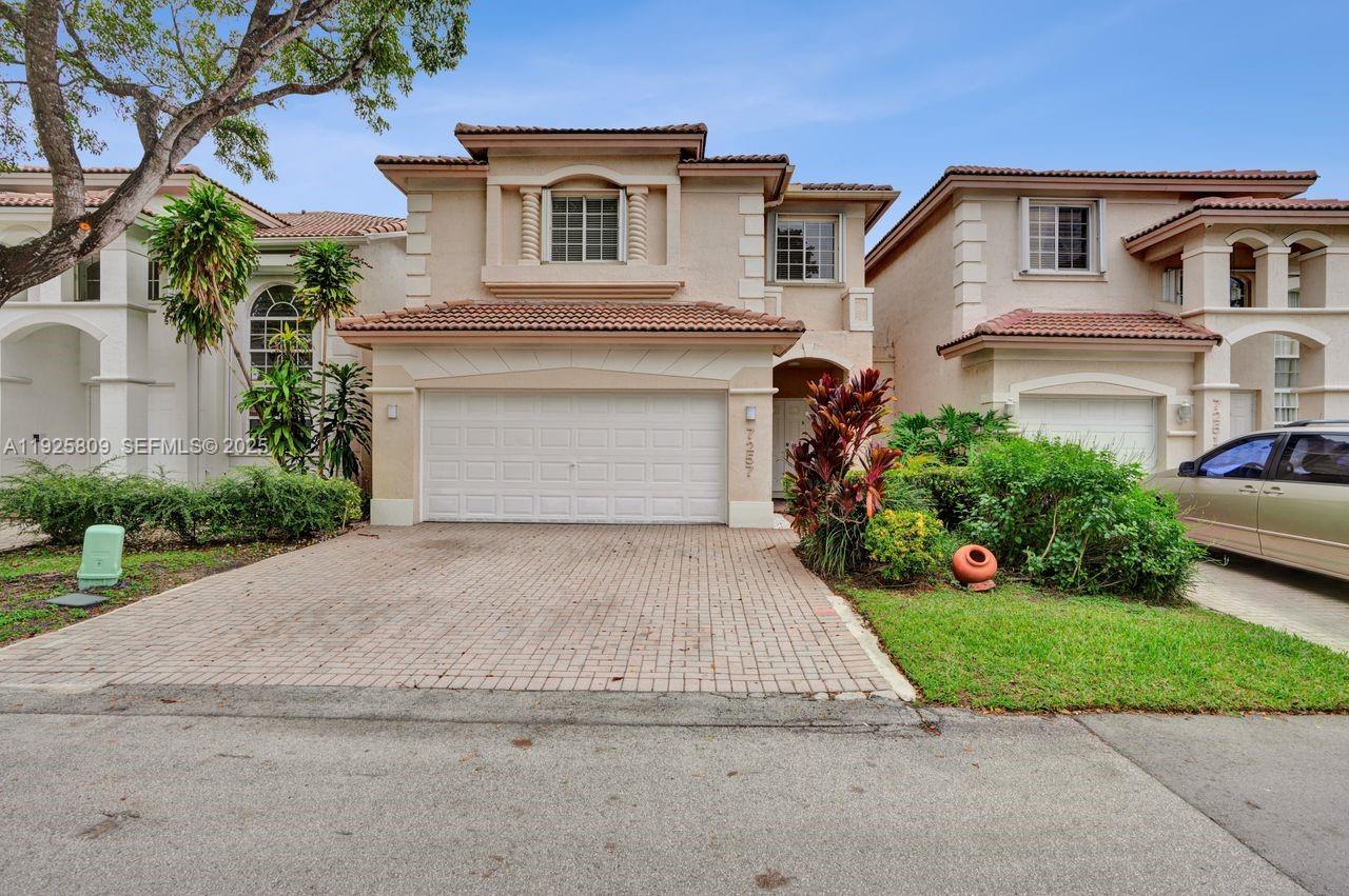 Doral, Florida, 33178, United States, 4 Bedrooms Bedrooms, ,3 BathroomsBathrooms,Residential,For Sale,2003230