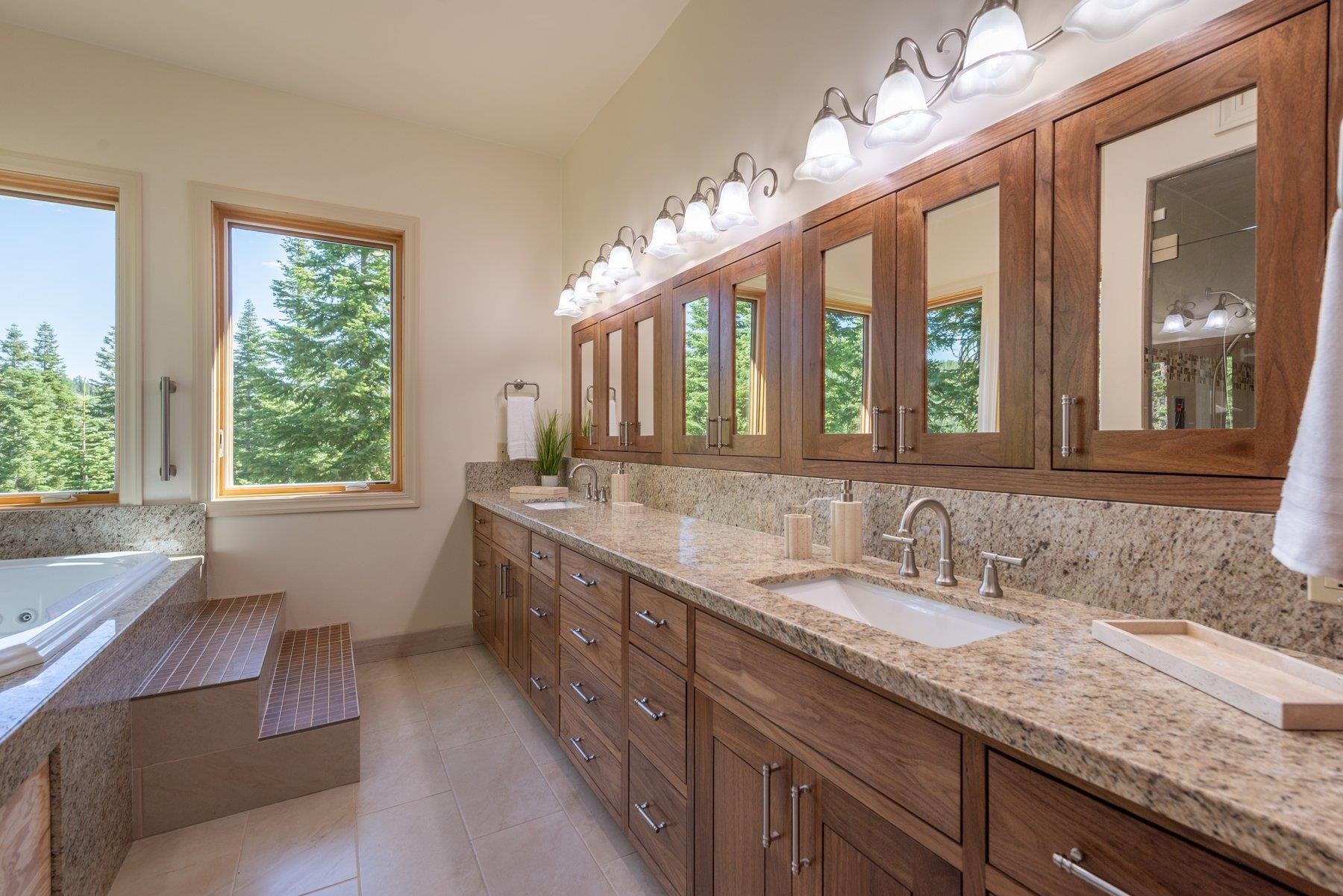 Olympic Valley, California, 96146, United States, 5 Bedrooms Bedrooms, ,4 BathroomsBathrooms,Residential,For Sale,1906750