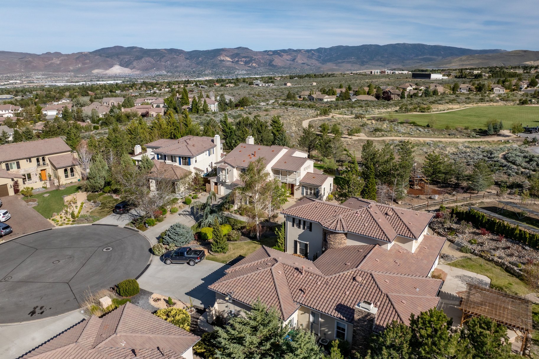  Spacious Retreat with Panoramic Views in a Premiere Gated Community - 物件實景