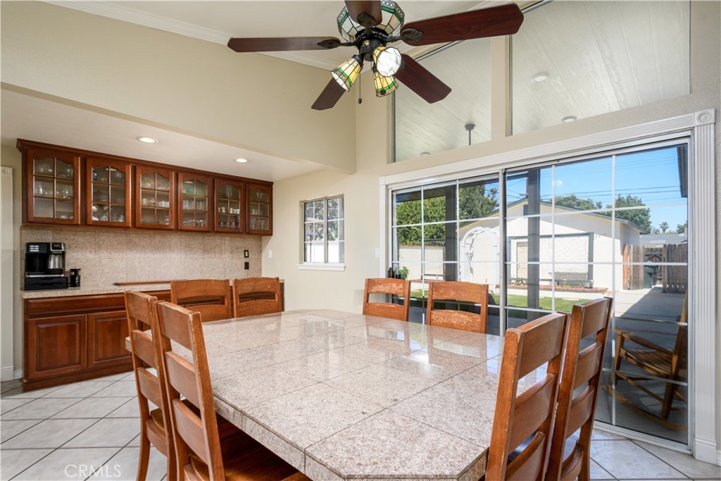 Upland, California, 91786, United States, 5 Bedrooms Bedrooms, ,3 BathroomsBathrooms,Residential,For Sale,1978110