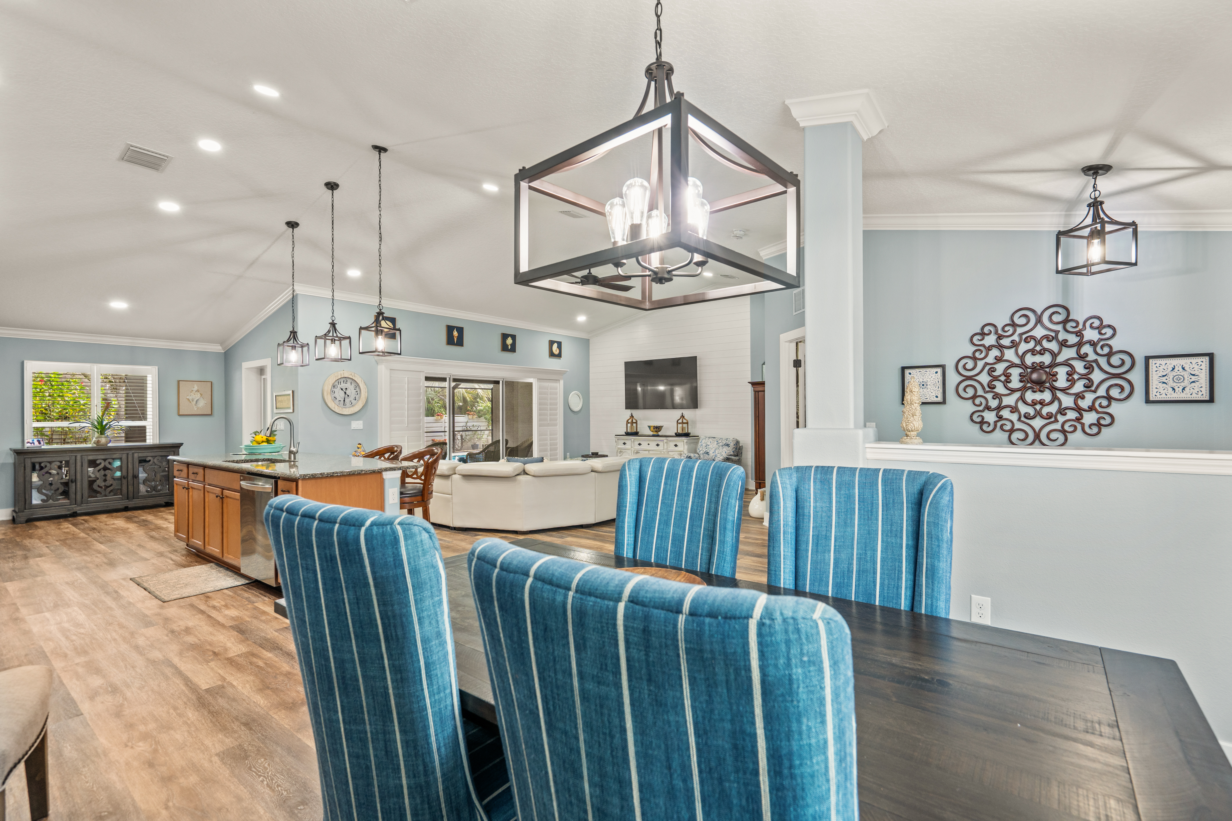 Palm Coast, Florida, 32164, United States, 4 Bedrooms Bedrooms, ,2 BathroomsBathrooms,Residential,For Sale,1992399