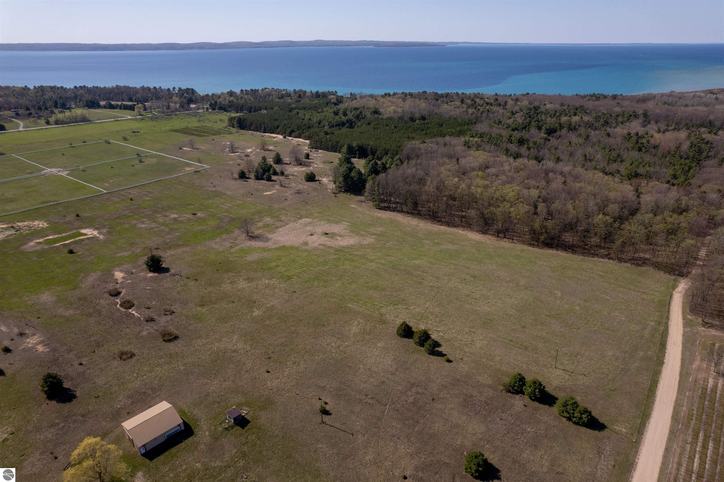 Traverse City, Michigan, 49686, United States, ,Land,For Sale,1818306