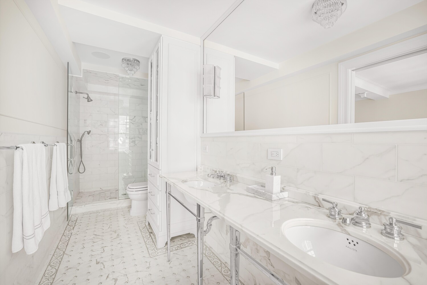 New York City, New York, 10021, United States, 3 Bedrooms Bedrooms, ,4 BathroomsBathrooms,Residential,For Sale,1942219