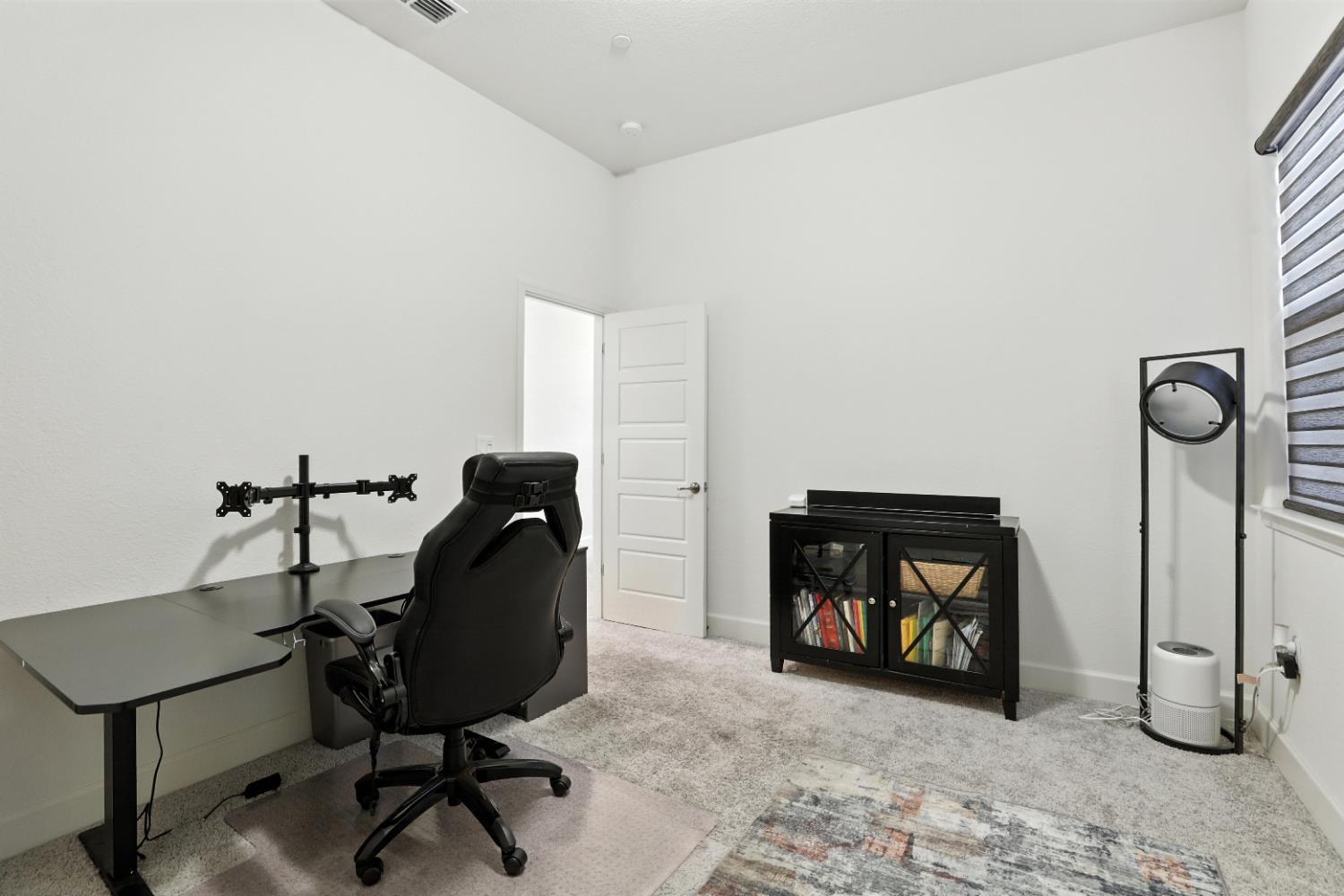 Sacramento, California, 95835, United States, 4 Bedrooms Bedrooms, ,3 BathroomsBathrooms,Residential,For Sale,1890575