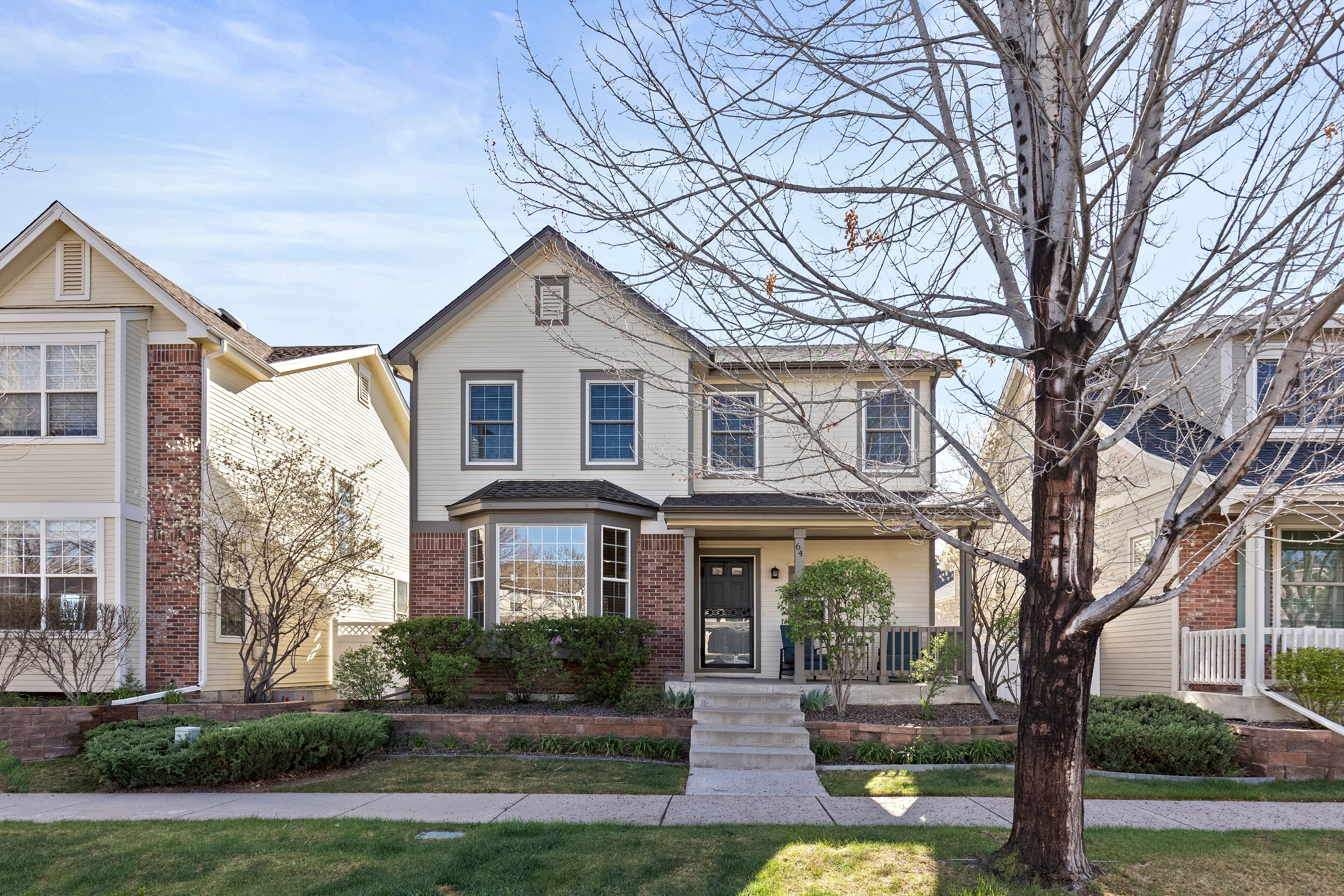  PRIME LOWRY LOCATION  UPDATED & METICULOUSLY MAINTAINED - 物件實景