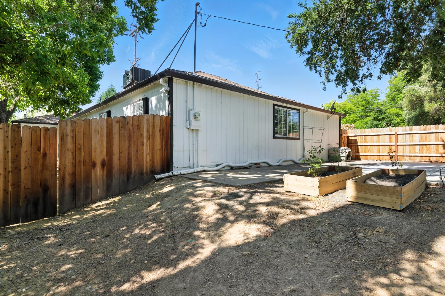 Fair Oaks, California, 95628, United States, 3 Bedrooms Bedrooms, ,2 BathroomsBathrooms,Residential,For Sale,1891420