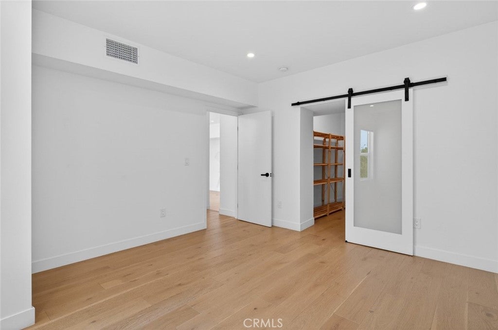 Los Angeles, California, 90026, United States, 3 Bedrooms Bedrooms, ,3 BathroomsBathrooms,Residential,For Sale,2040184