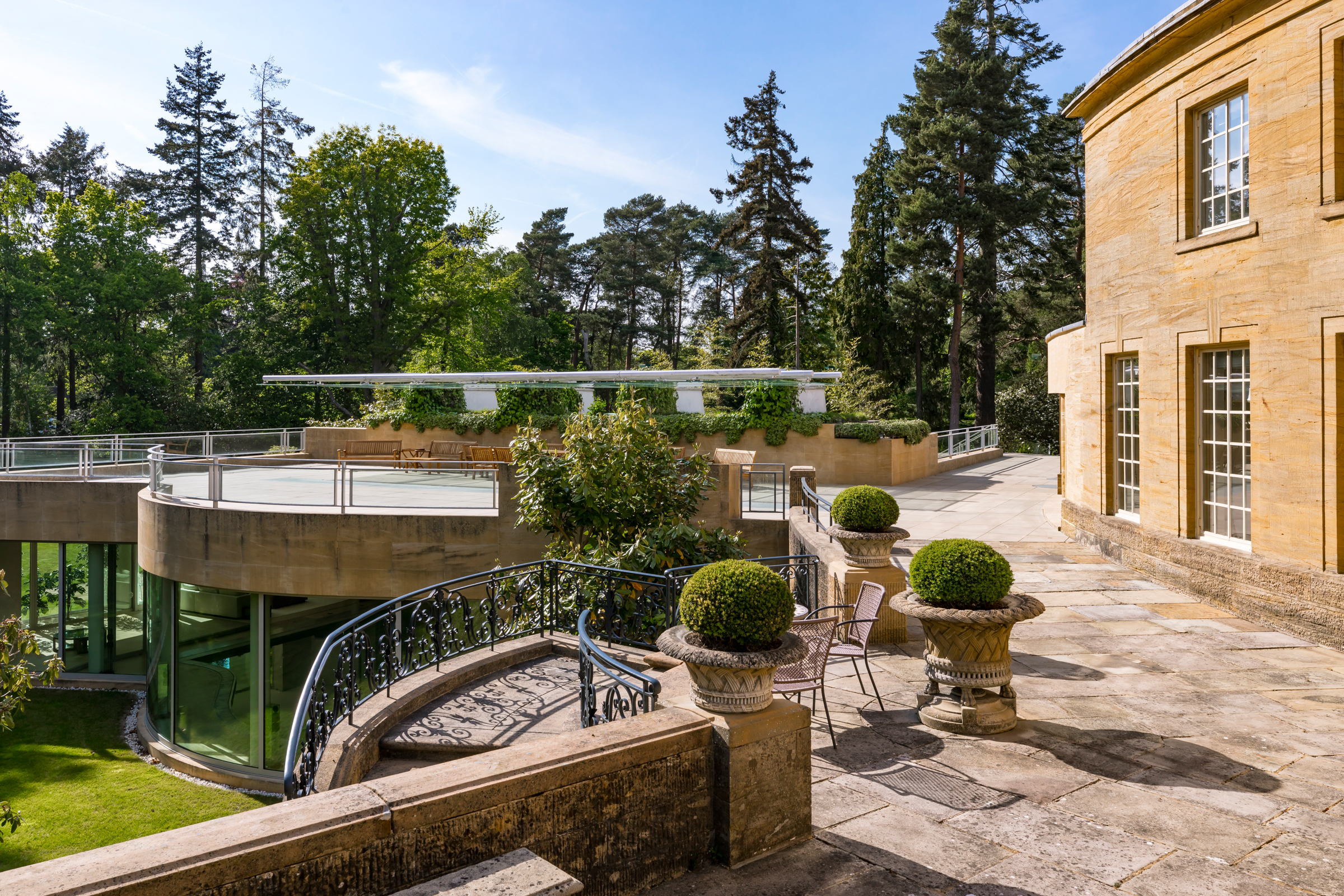  A Landmark Art Deco Estate on St George’s Hill - 物件實景