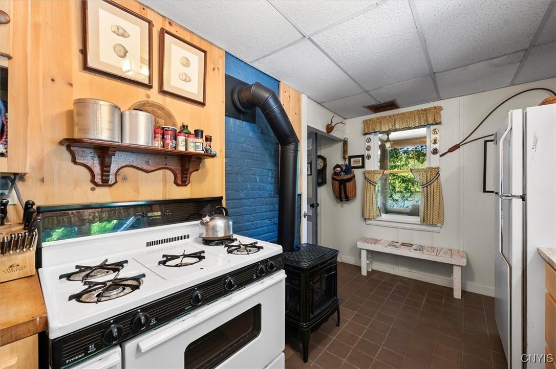 Forestport, New York, 13338, United States, 4 Bedrooms Bedrooms, ,2 BathroomsBathrooms,Residential,For Sale,1925945