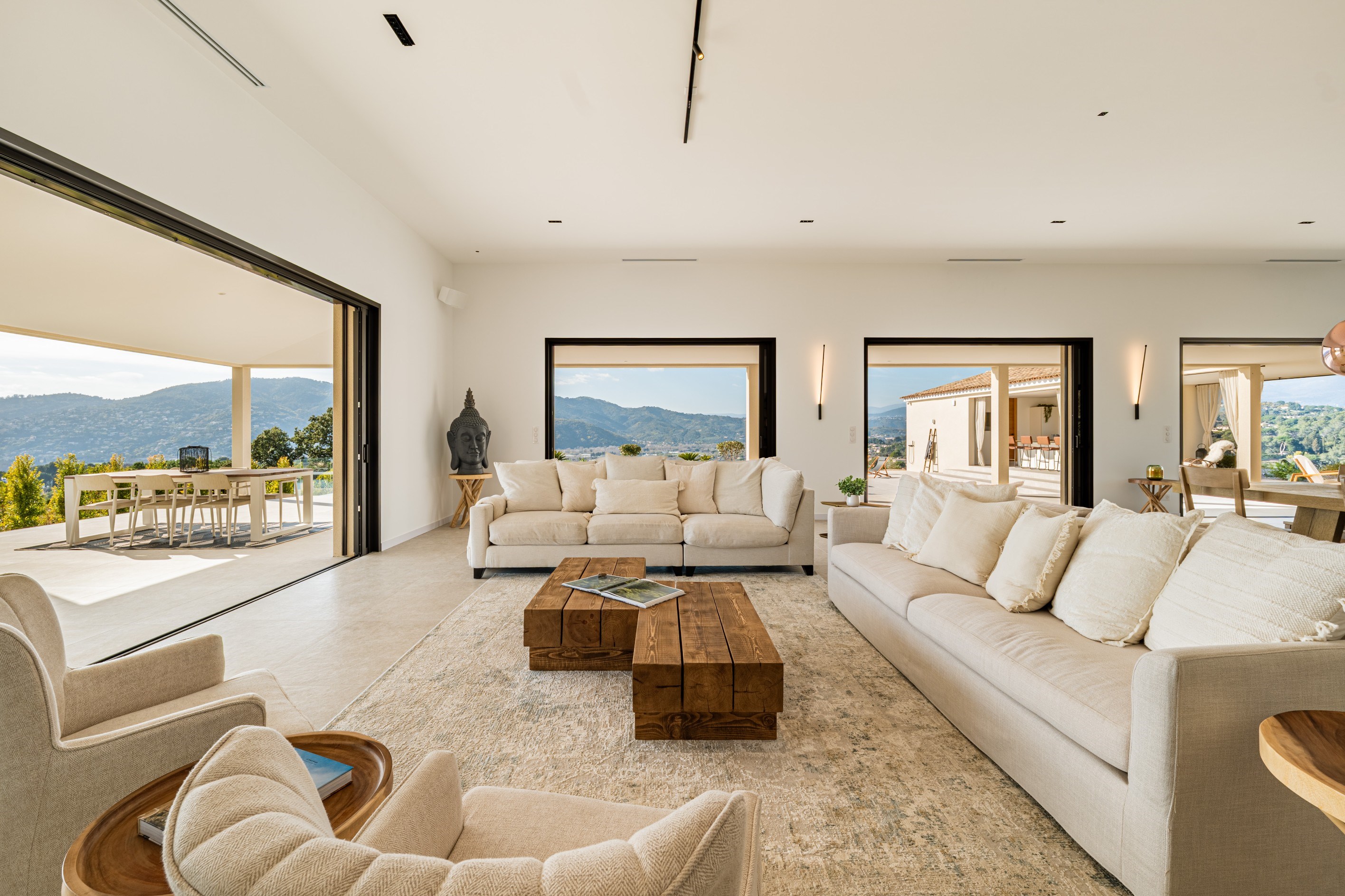  Mougins, private estate for sale, 533 sqm, panoramic views, guest house and 2.2… - 物件實景