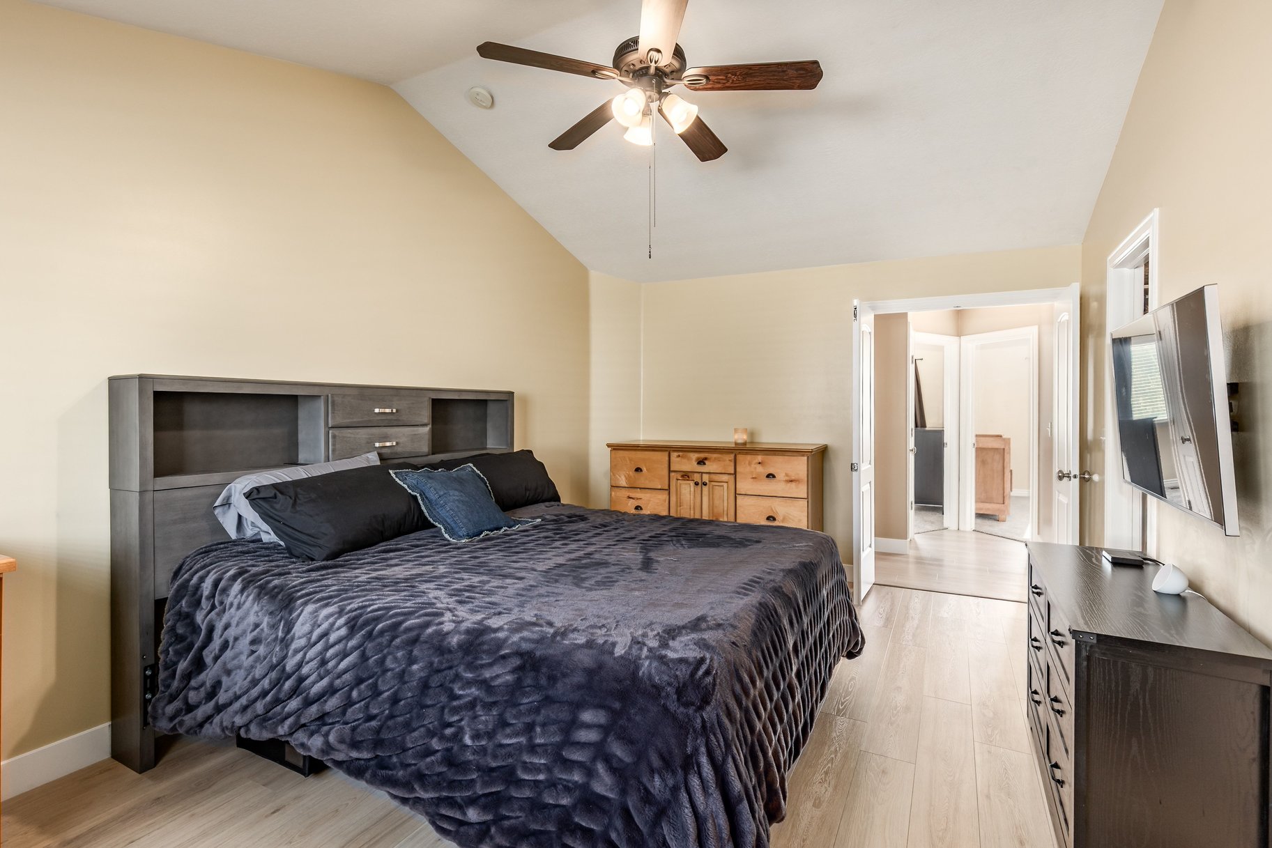  Move-In Ready in an Established Eagle Mountain Neighborhood - 物件實景