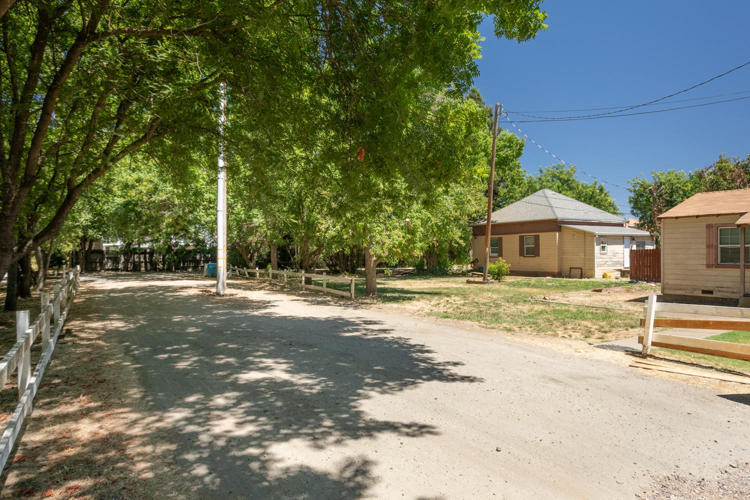 Yuba City, California, 95991-6934, United States, 6 Bedrooms Bedrooms, ,4 BathroomsBathrooms,Residential,For Sale,1849016