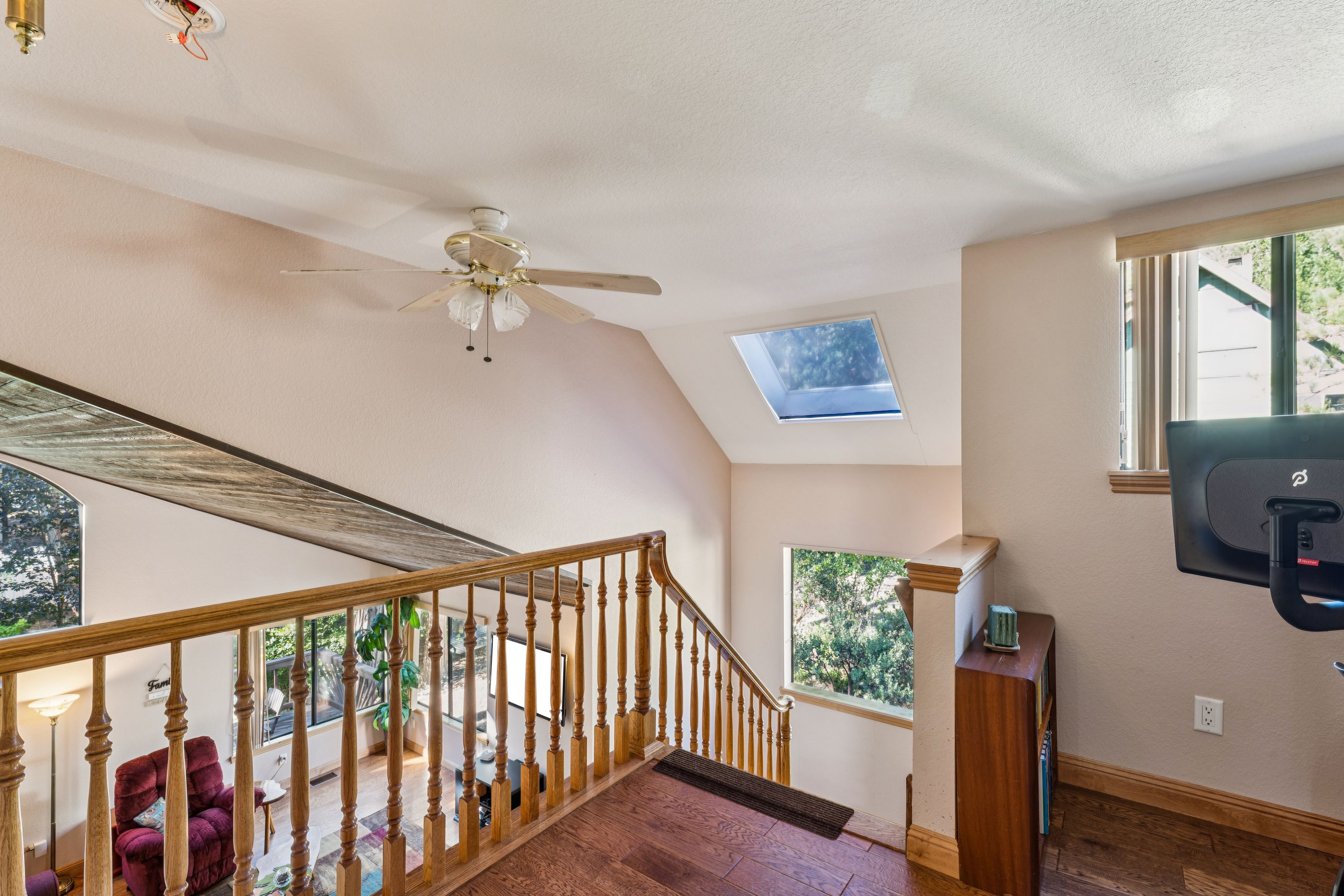  557 Brentwood Drive, Lake Arrowhead, CA 92352 - 物件實景