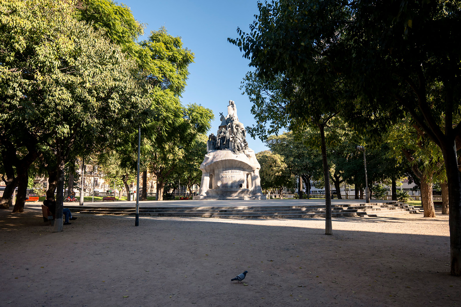  Spectacular corner apartment of large dimensions in Eixample - 物件實景