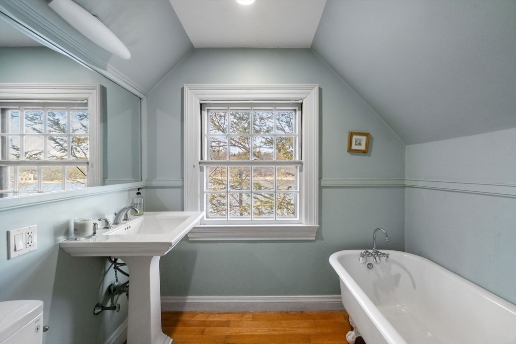 Brookline, Massachusetts, 02445, United States, 7 Bedrooms Bedrooms, ,5 BathroomsBathrooms,Residential,For Sale,1723459