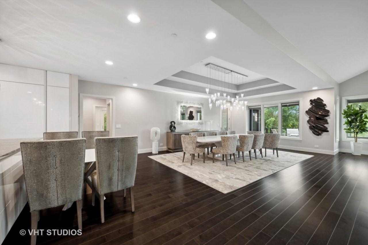 Barrington, Illinois, 60010, United States, 5 Bedrooms Bedrooms, ,5 BathroomsBathrooms,Residential,For Sale,1759208