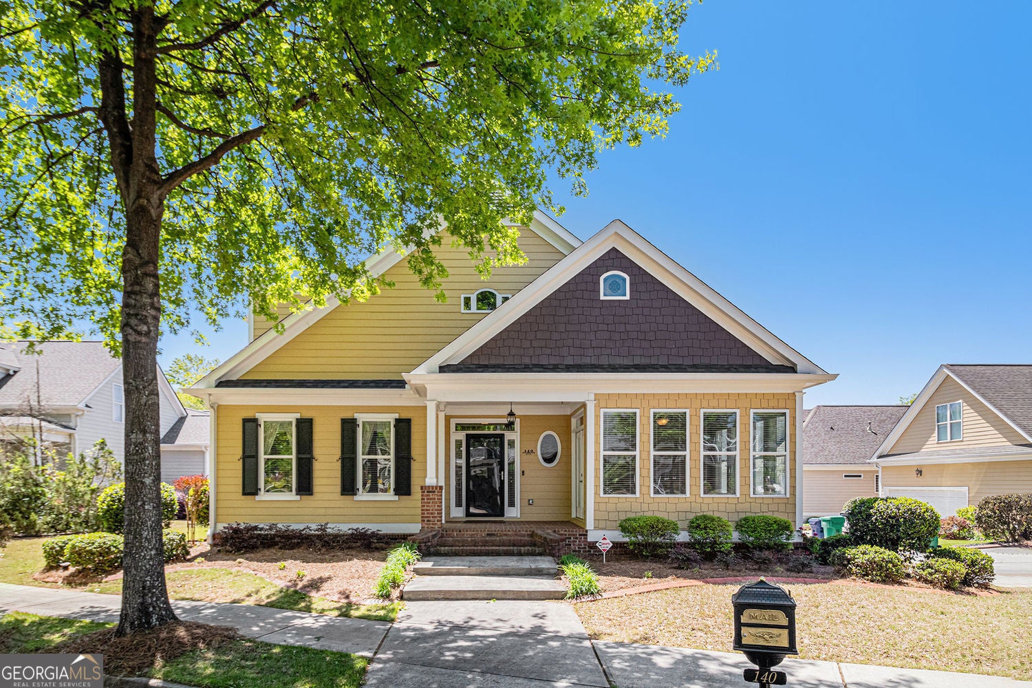 Fayetteville, Georgia, 30214, United States, 4 Bedrooms Bedrooms, ,5 BathroomsBathrooms,Residential,For Sale,1858907