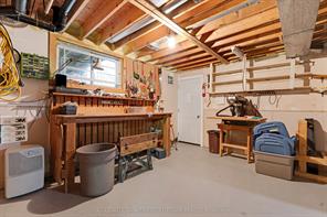 Ottawa, Ontario, K0A 3M0, CA, 4 Bedrooms Bedrooms, ,3 BathroomsBathrooms,Residential,For Sale,1993289