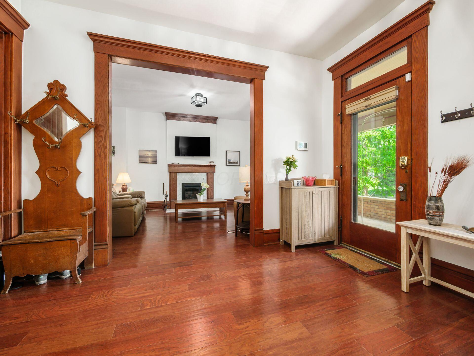 Columbus, Ohio, 43201, United States, 3 Bedrooms Bedrooms, ,4 BathroomsBathrooms,Residential,For Sale,1858166