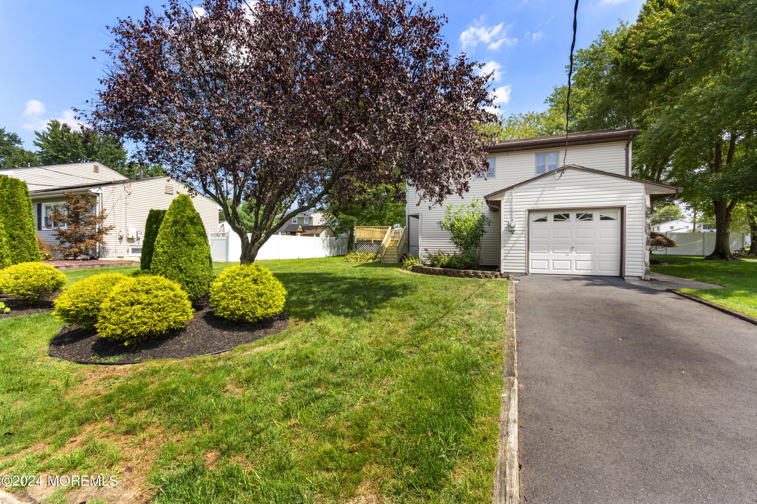 Old Bridge, New Jersey, 08857, United States, 3 Bedrooms Bedrooms, ,2 BathroomsBathrooms,Residential,For Sale,1872479