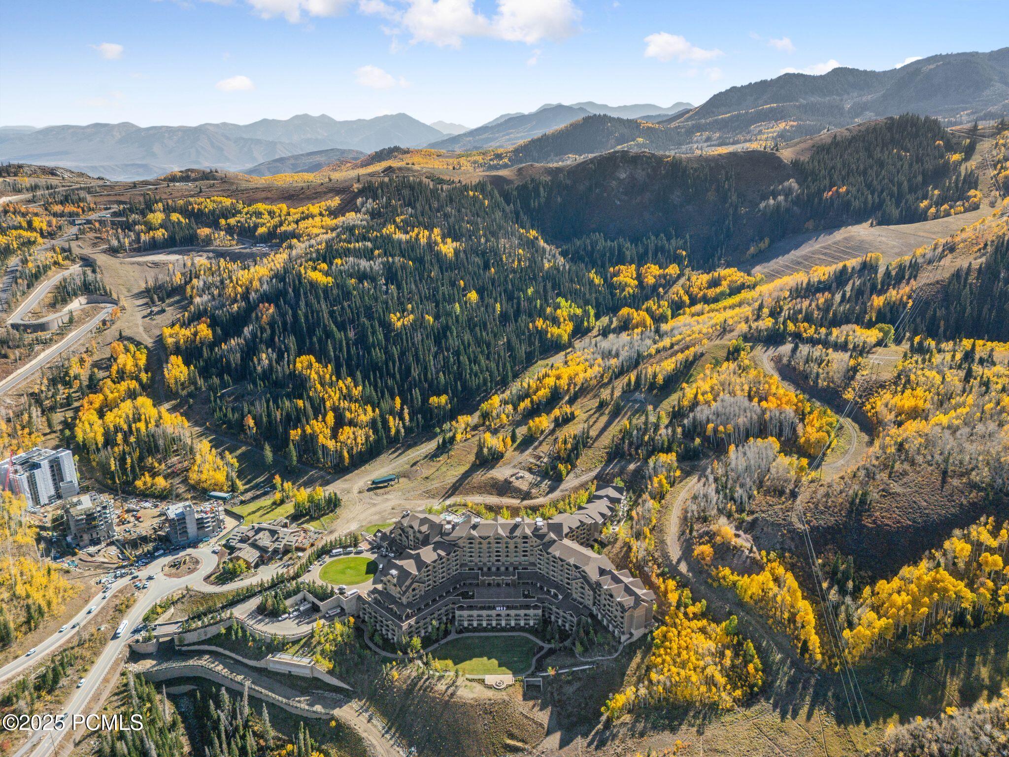 Park City, Utah, 84060, United States, 4 Bedrooms Bedrooms, ,5 BathroomsBathrooms,Residential,For Sale,1934666