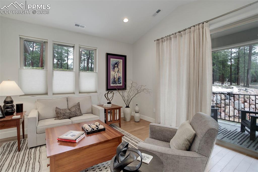 Colorado Springs, Colorado, 80921, United States, 1 Bedroom Bedrooms, ,2 BathroomsBathrooms,Residential,For Sale,1962433