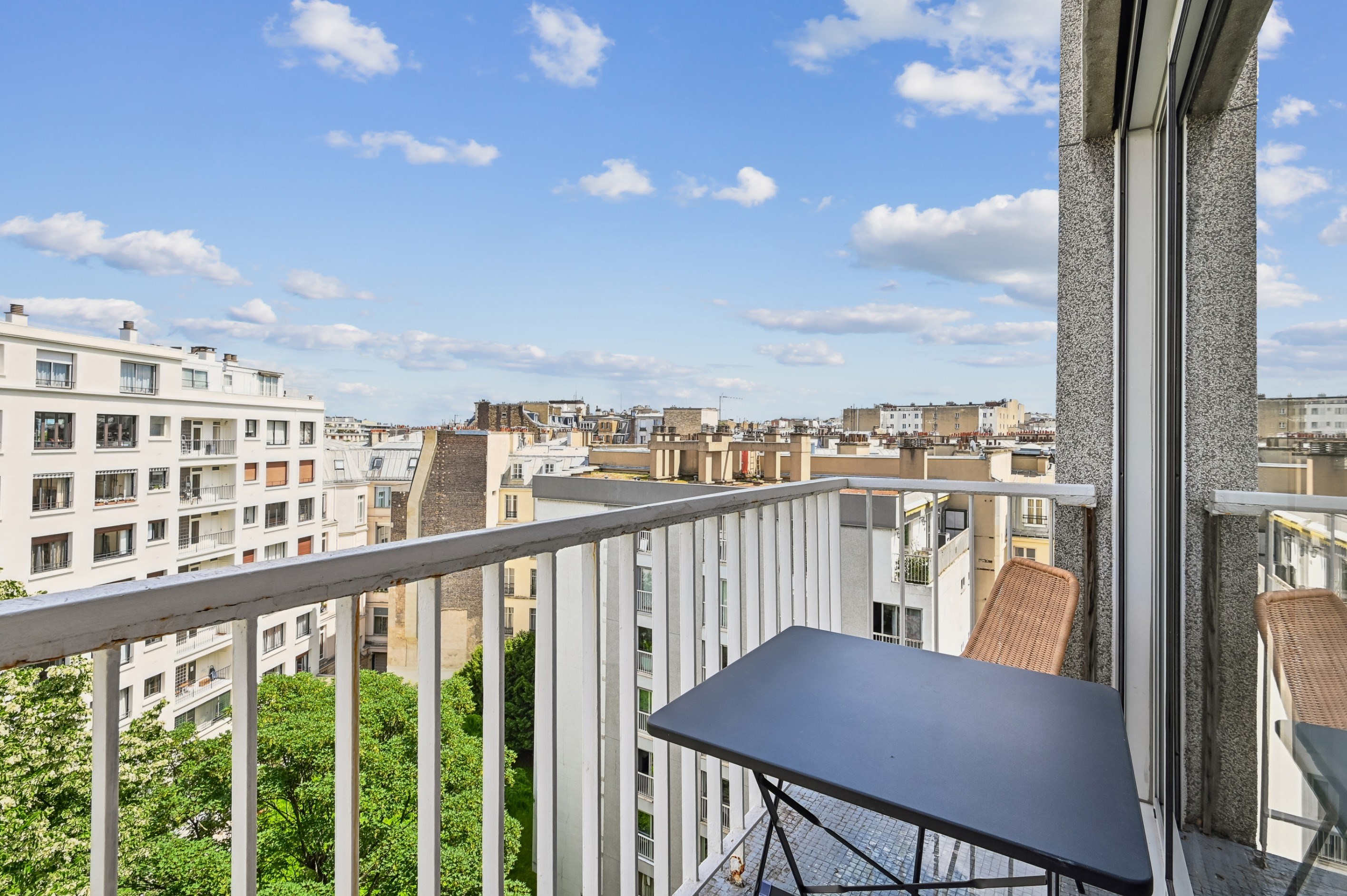  Family Apartment on a High Floor with Parking – Paris 16th Victor Hugo - 物件實景