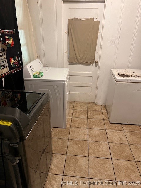 Muskogee, Oklahoma, 74401, United States, 2 Bedrooms Bedrooms, ,2 BathroomsBathrooms,Residential,For Sale,1856876