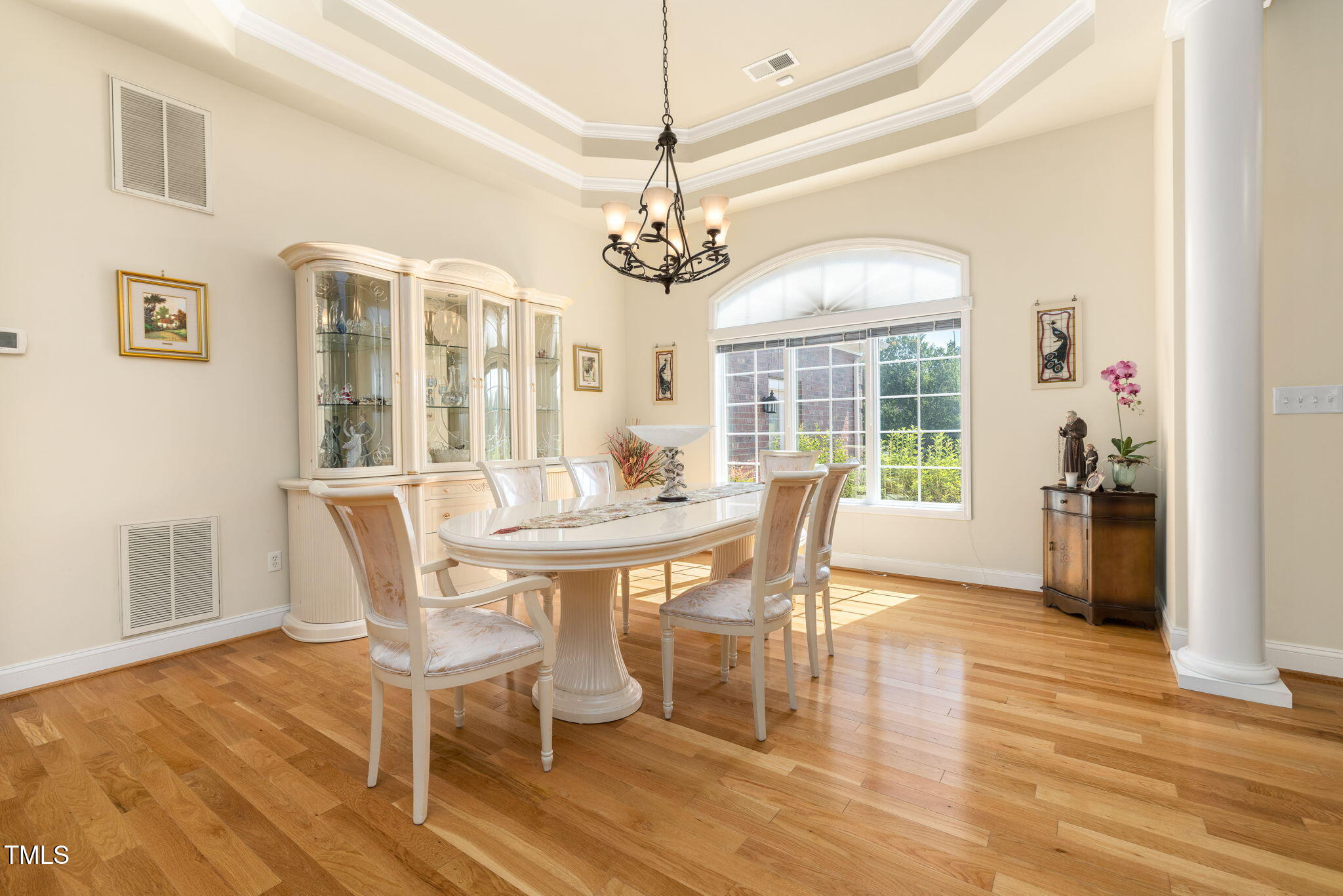 South Hill, Virginia, 23917, United States, 6 Bedrooms Bedrooms, ,5 BathroomsBathrooms,Residential,For Sale,1940439