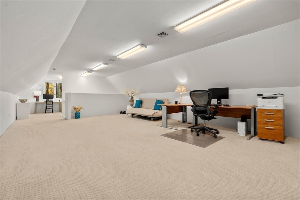 Westwood, Massachusetts, 02090, United States, 4 Bedrooms Bedrooms, ,3 BathroomsBathrooms,Residential,For Sale,1991844