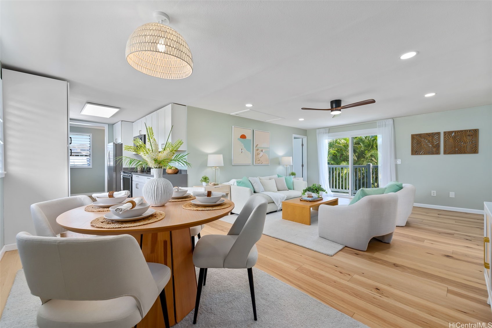 Kailua, Hawaii, 96734, United States, 6 Bedrooms Bedrooms, ,5 BathroomsBathrooms,Residential,For Sale,1993240