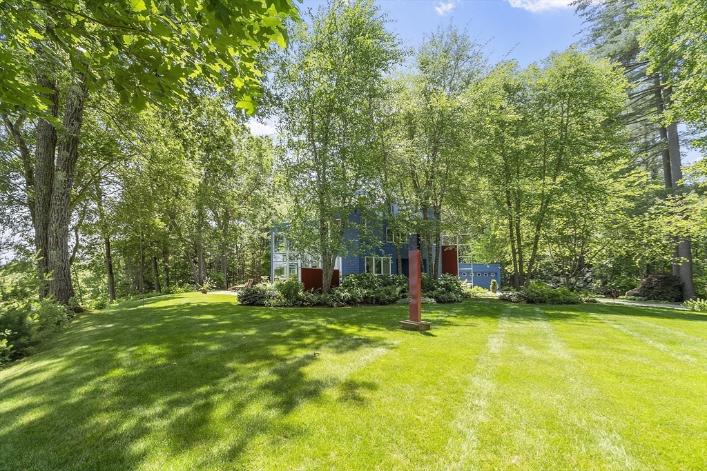 Carlisle, Massachusetts, 01741, United States, 4 Bedrooms Bedrooms, ,5 BathroomsBathrooms,Residential,For Sale,1874454
