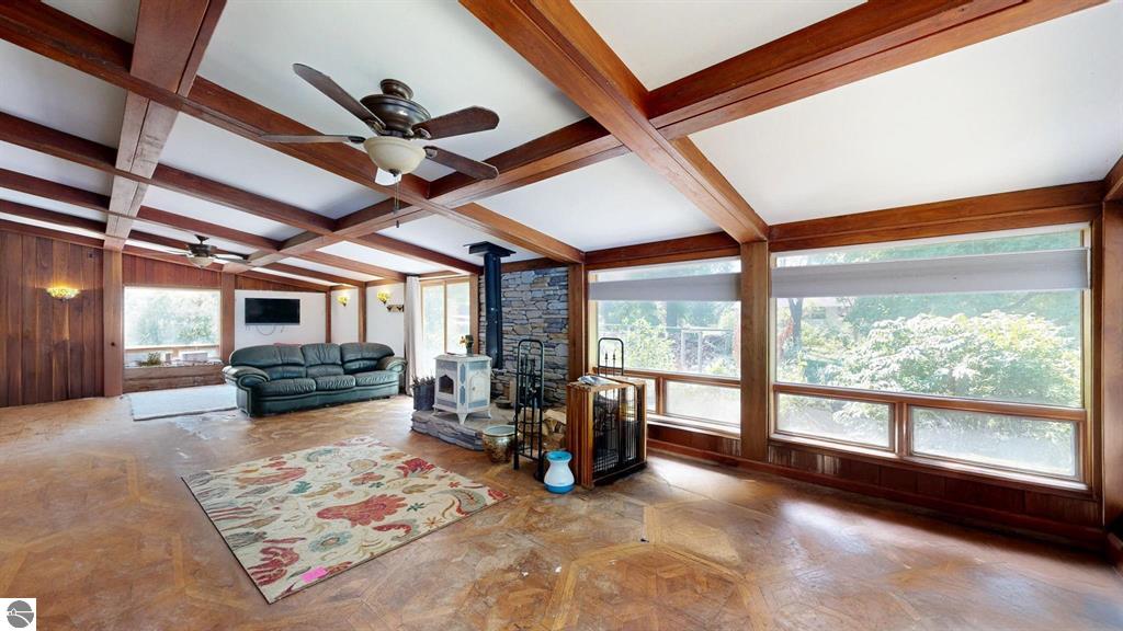 Lake Isabella, Michigan, 48893, United States, 3 Bedrooms Bedrooms, ,6 BathroomsBathrooms,Residential,For Sale,1903716