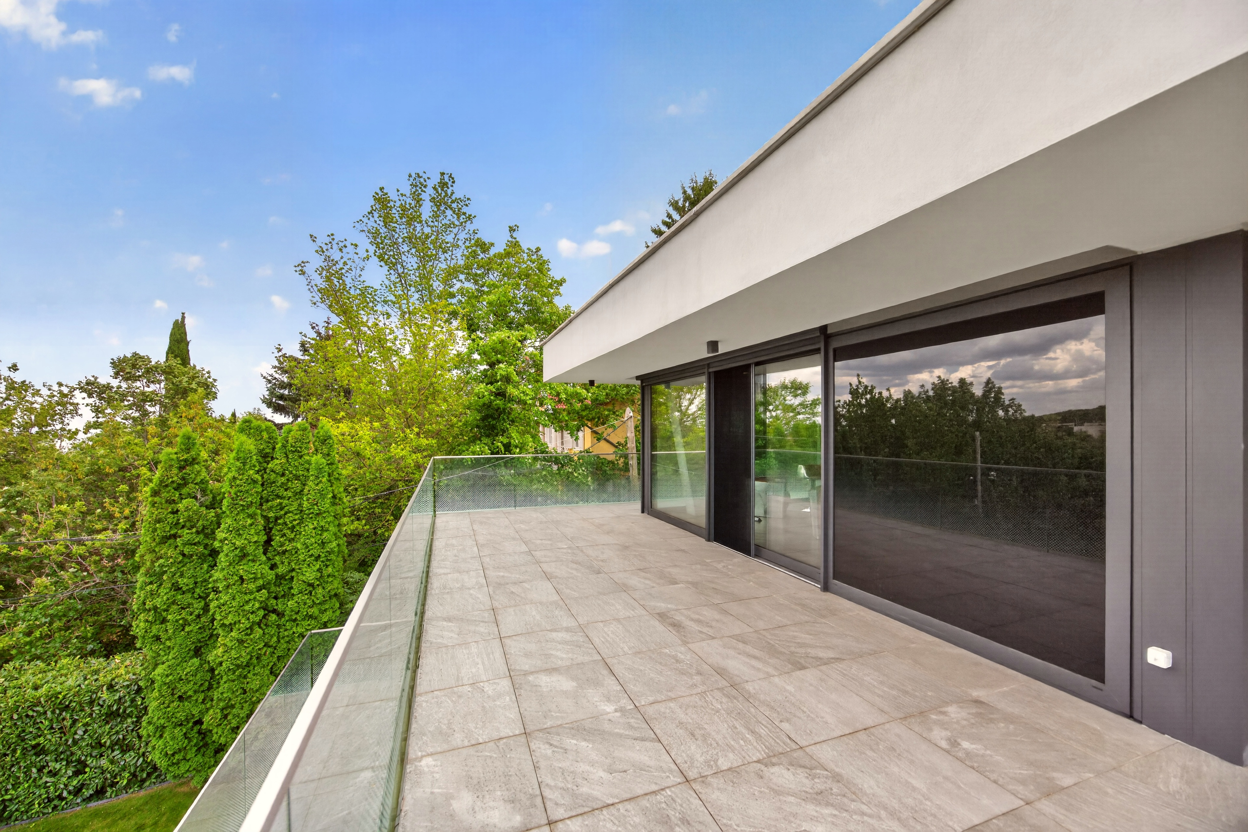  Contemporary Elegance in an Exclusive Hillside Penthouse on Istenhegy - 物件實景
