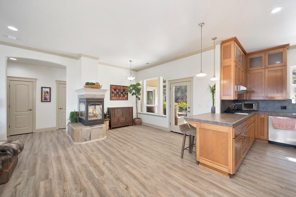 Placerville, California, 95667, United States, 4 Bedrooms Bedrooms, ,3 BathroomsBathrooms,Residential,For Sale,1872985