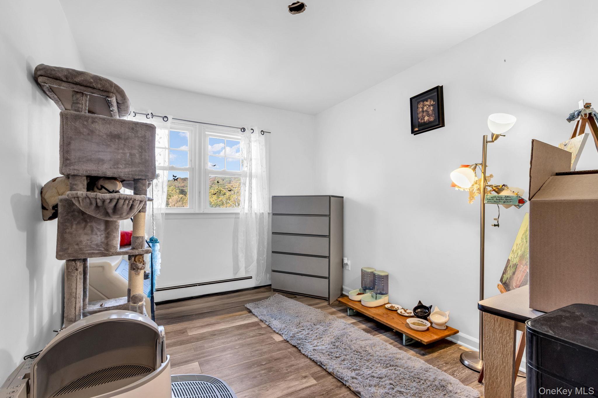 Mahopac, New York, 10541, United States, 4 Bedrooms Bedrooms, ,3 BathroomsBathrooms,Residential,For Sale,2002919