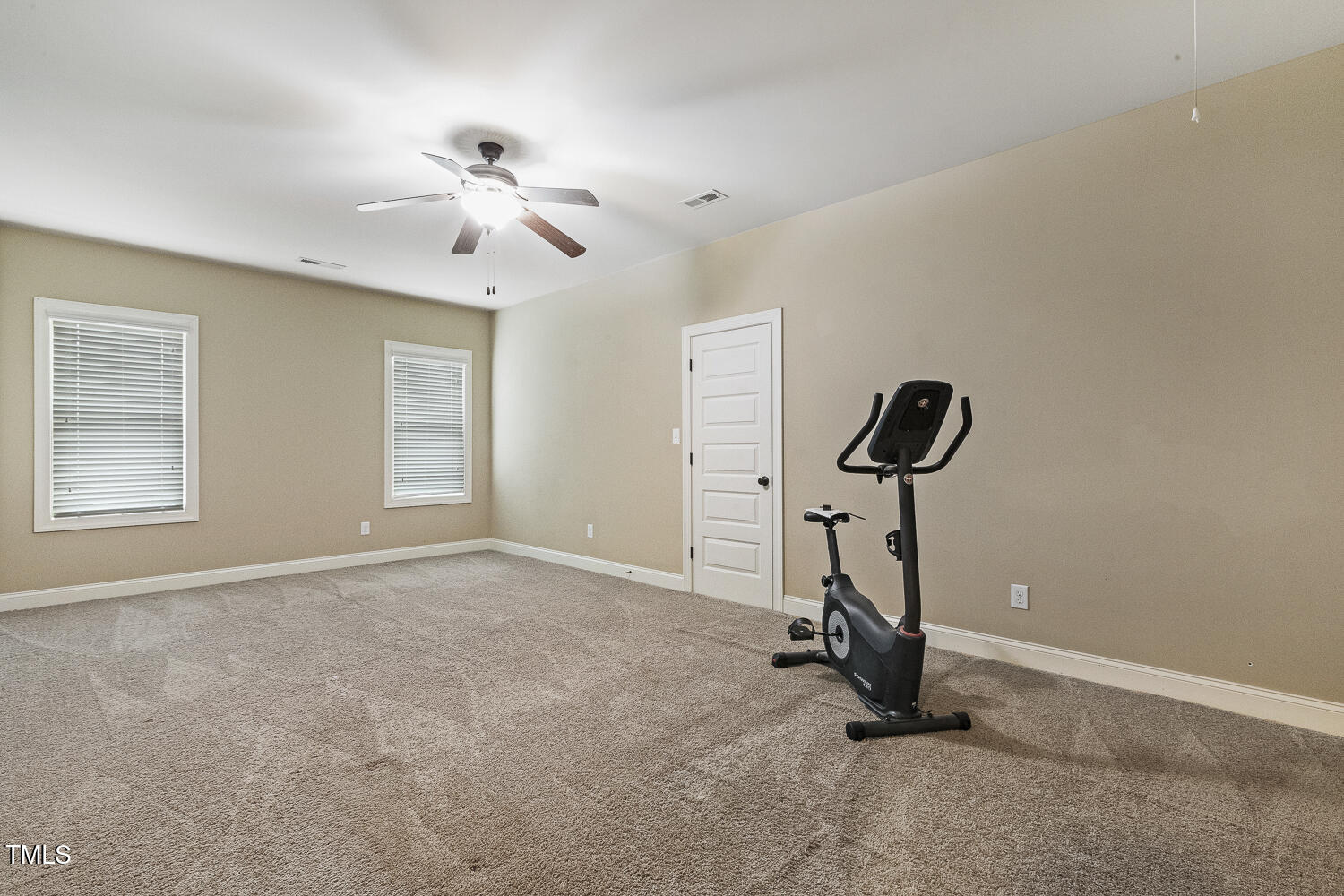 Fuquay Varina, North Carolina, 27526, United States, 4 Bedrooms Bedrooms, ,4 BathroomsBathrooms,Residential,For Sale,1889692