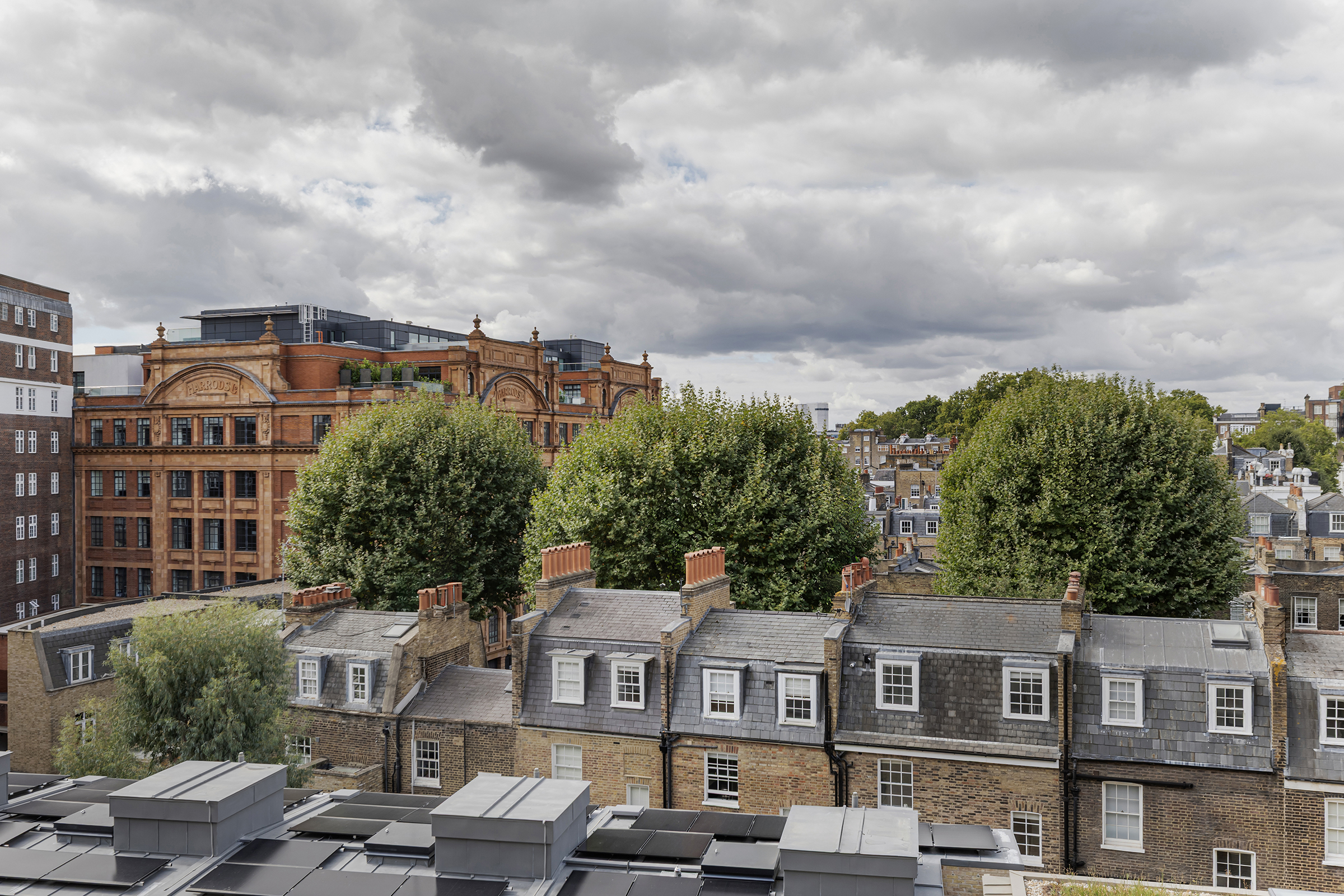  A Sixth-Floor Apartment with Far-Reaching Views - 物件實景
